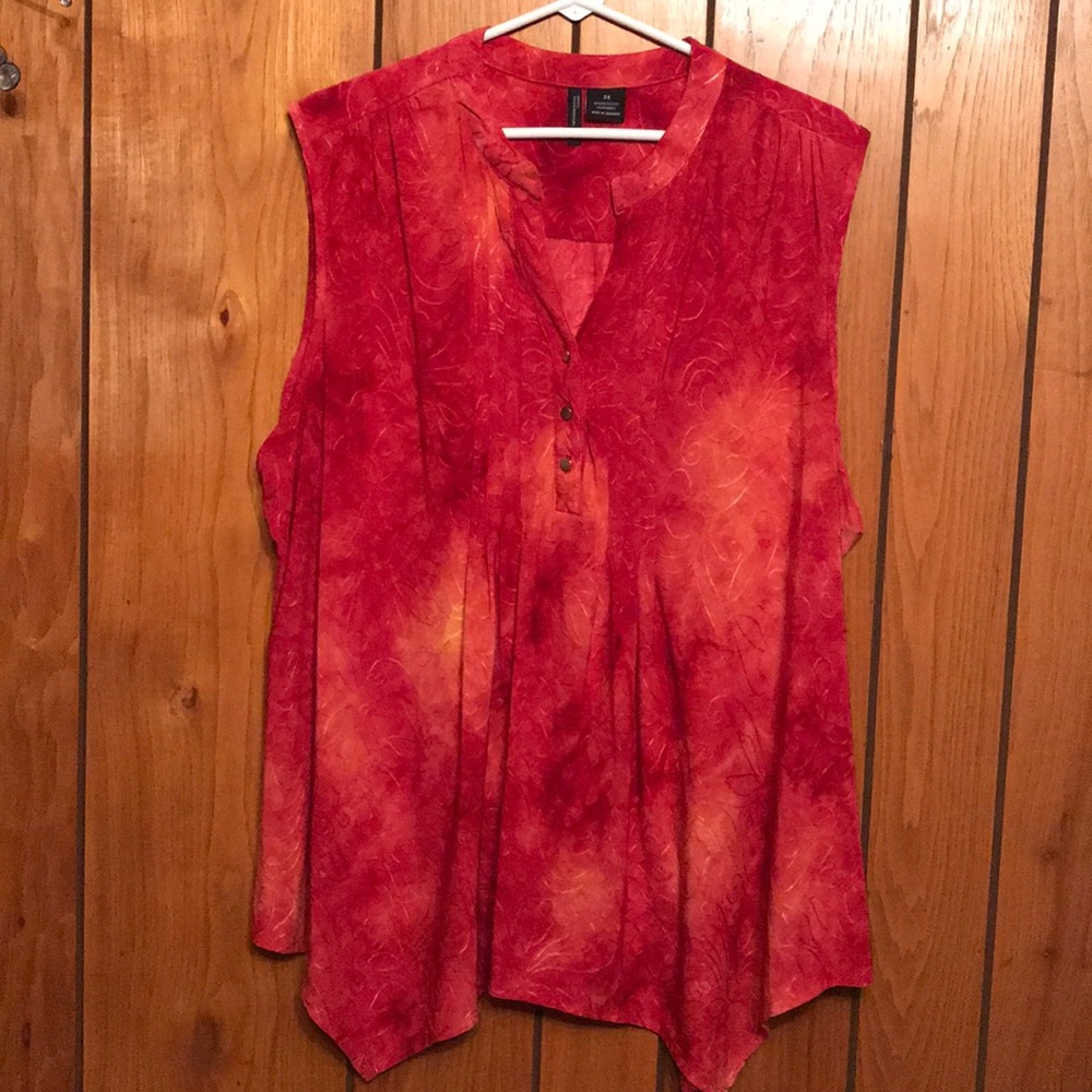 Sleeveless blouse